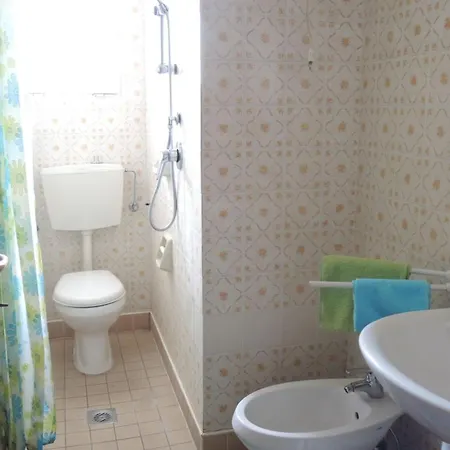 Adorable Flat 250 M From The - Beahost